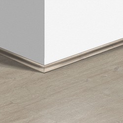 Плинтус Скоция Quick Step Vinyl 17x17х2400/ 40105