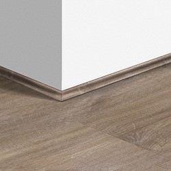 Плинтус Скоция Quick Step Vinyl 17x17х2400/ 40059